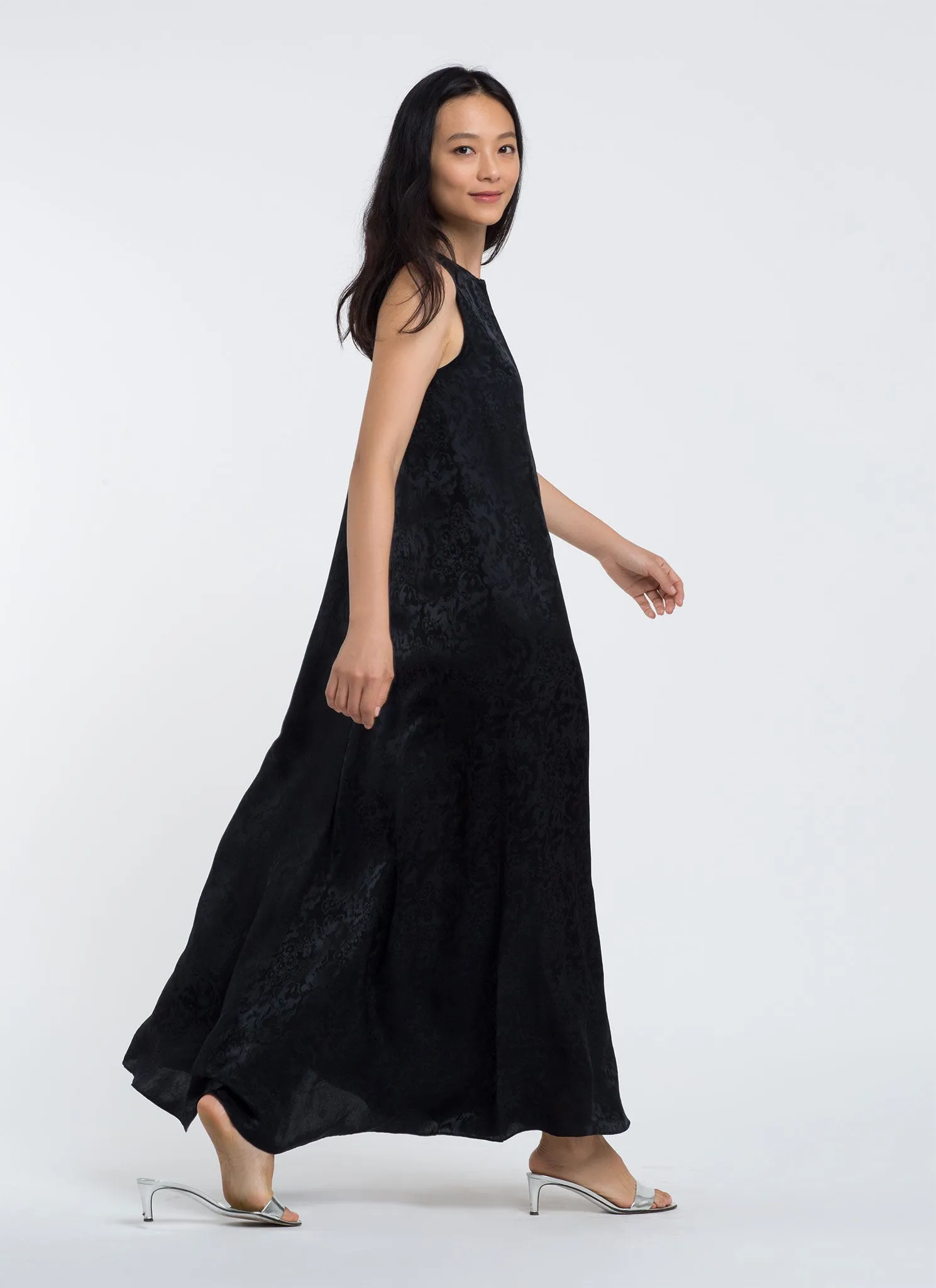 Calo Front Seam Sleeveless A-Line Silk Dress - Black Floral