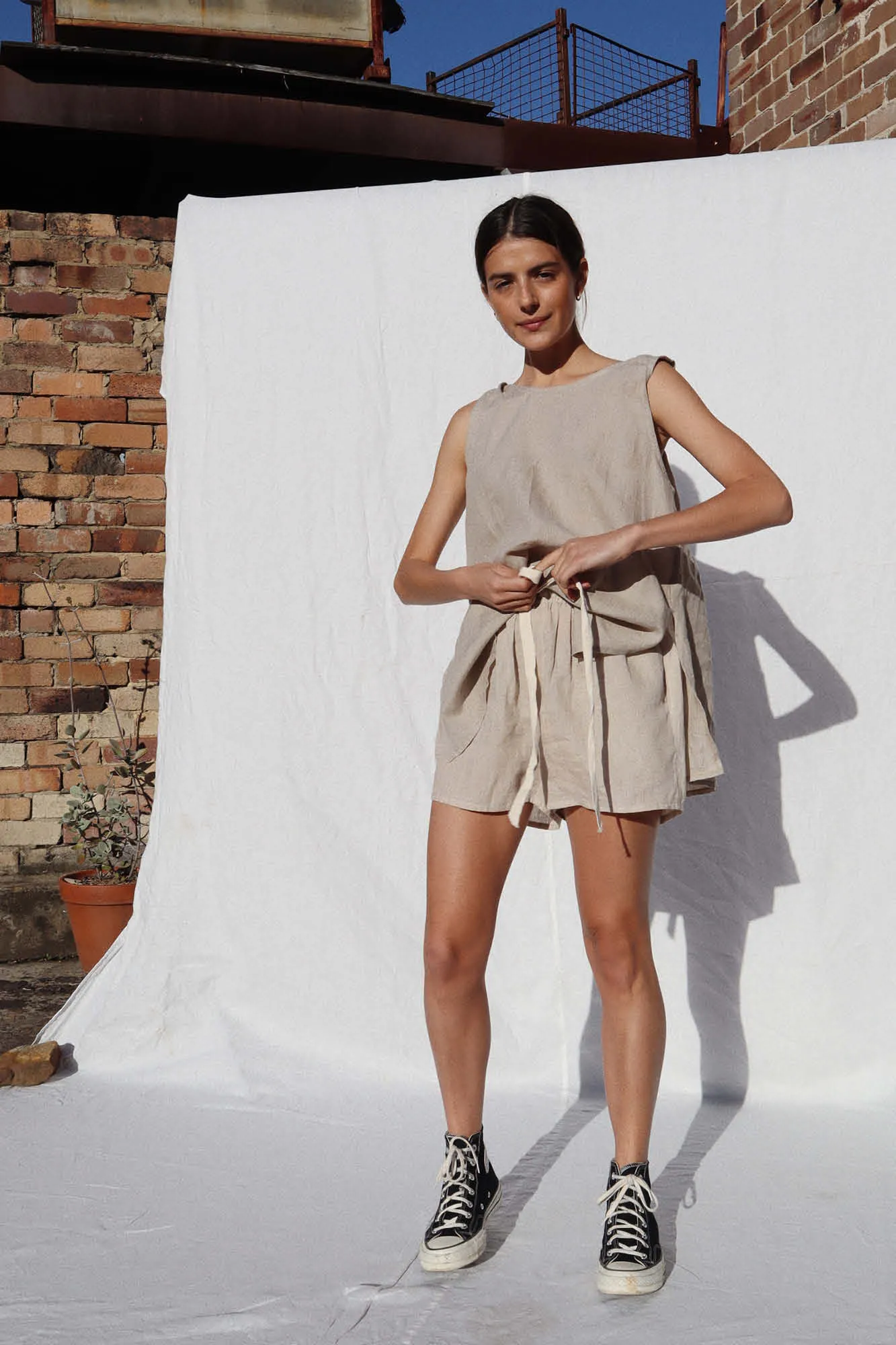 Cooper Linen Short Sand