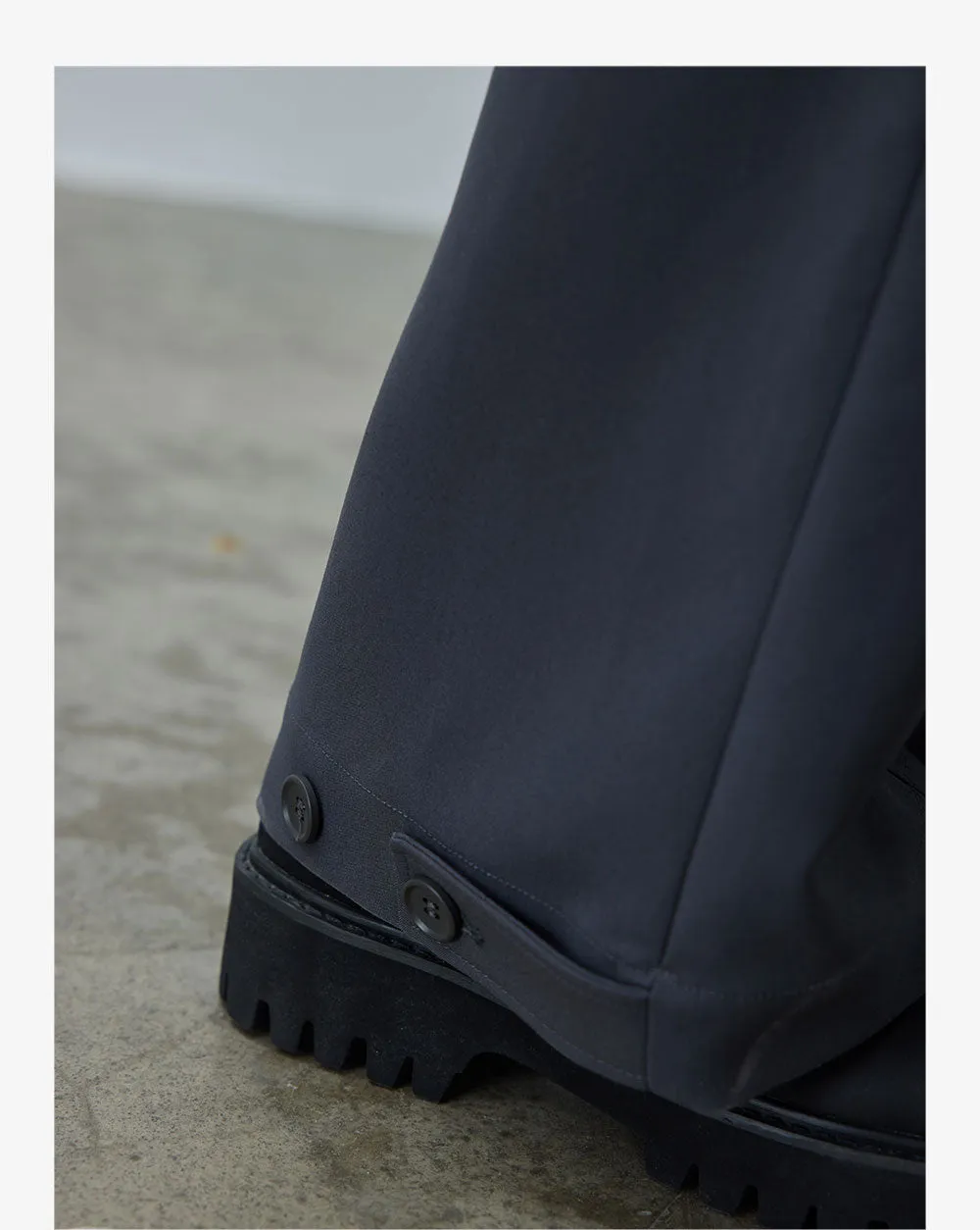 Double-pleated casual pants