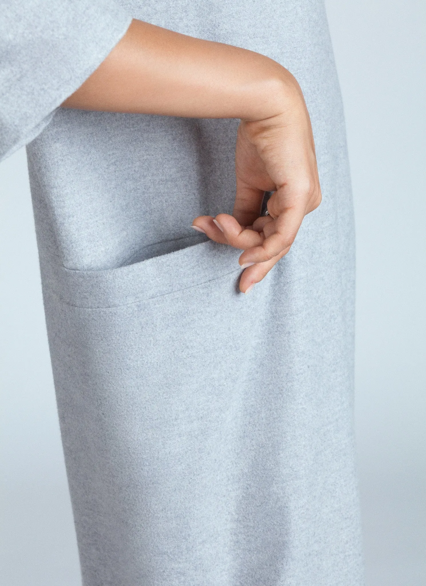 Light Grey Sandstone Long Sleeve Maxi Pocket Dress