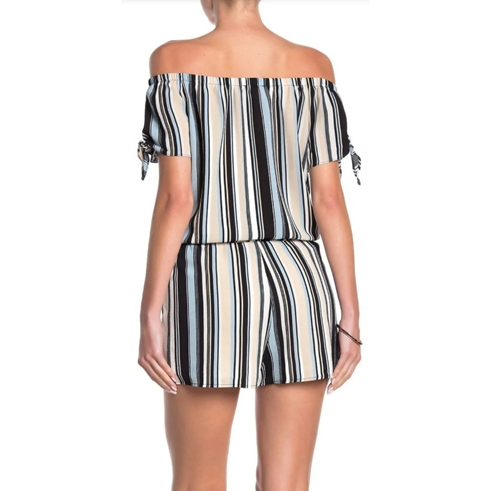 Love...Ady Stripe Tie Sleeve Romper Medium