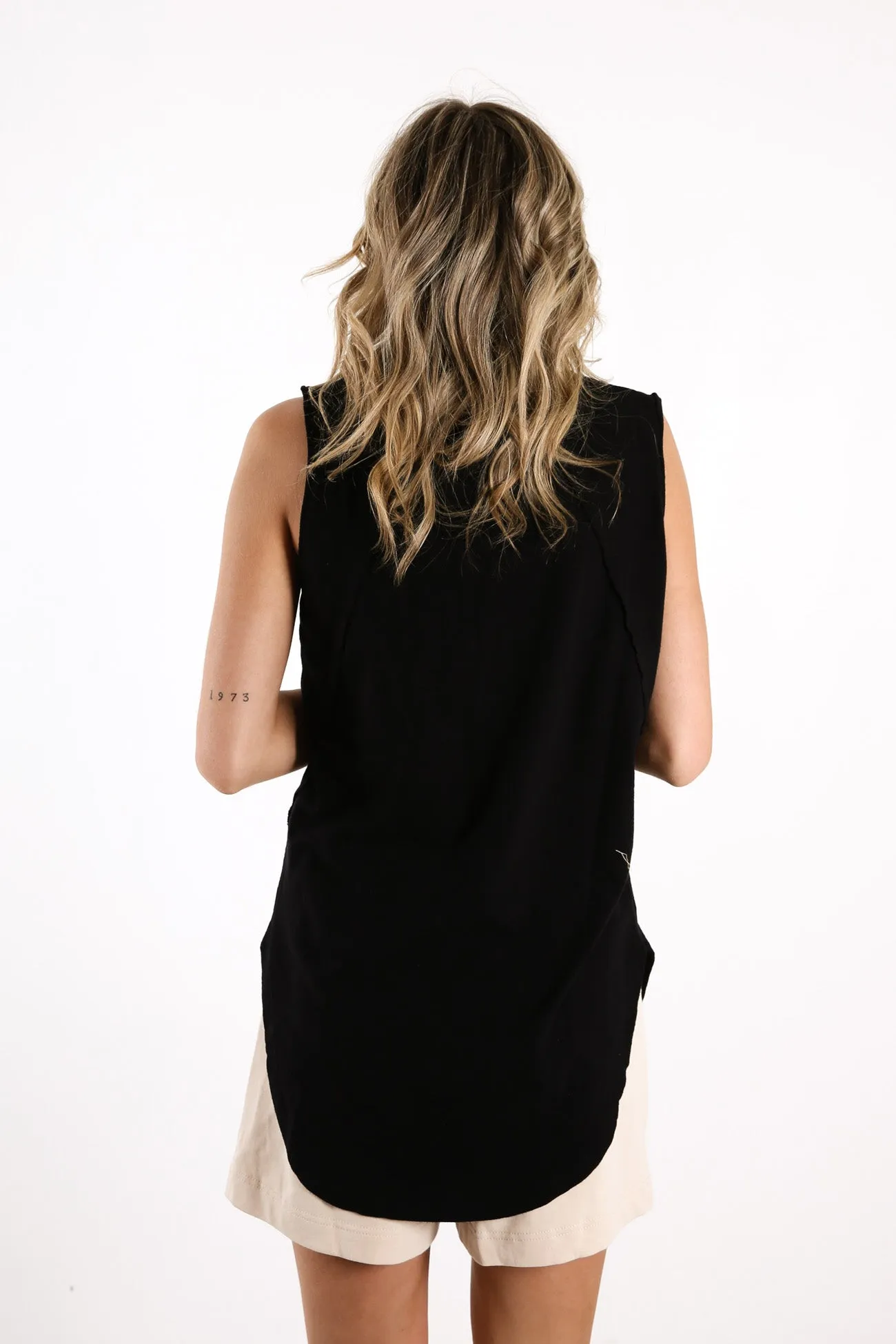 Mackenzie Tank Black
