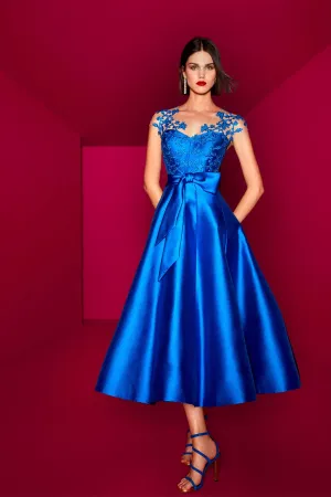 Sleeveless Jacquard A-line Midi Dress with Embroidery
